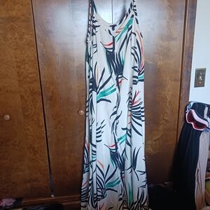 torrid Cream Tropical Leaf Print Maxi Dress
